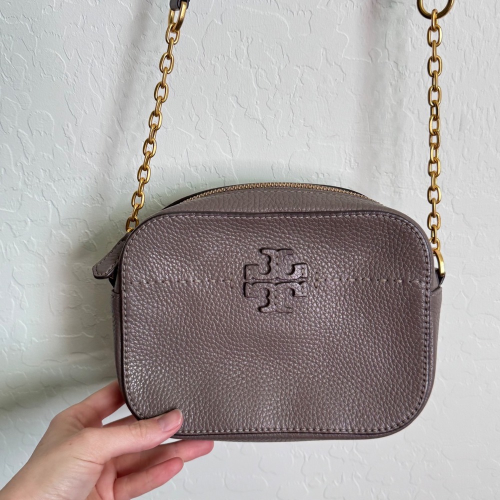 Tory Burch McGraw Camera Bag Taupe Pebbled Leather Crossbody Gold Chain Strap